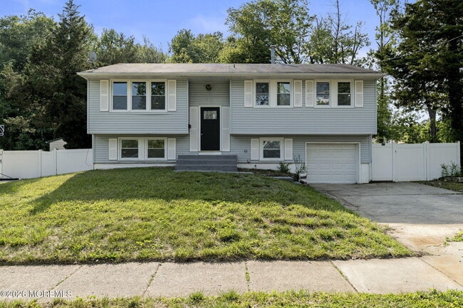 Photo - 901 Russo Dr