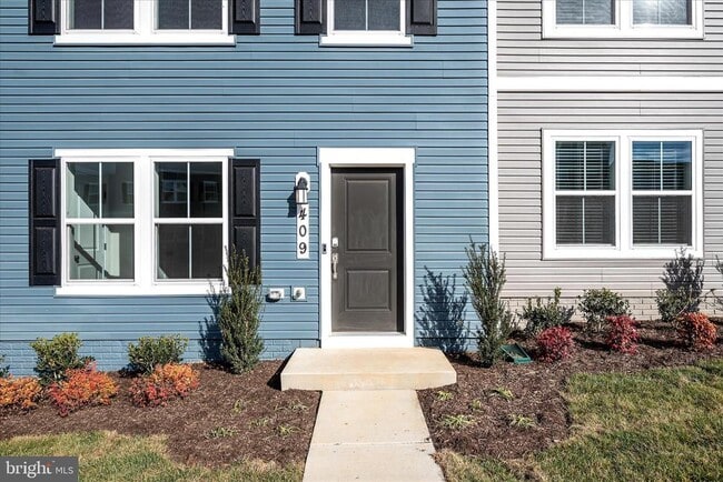 Photo - 409 18th Ave