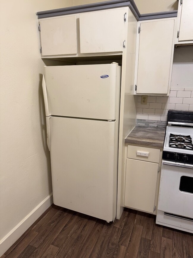 Photo - 1460 N Edward St