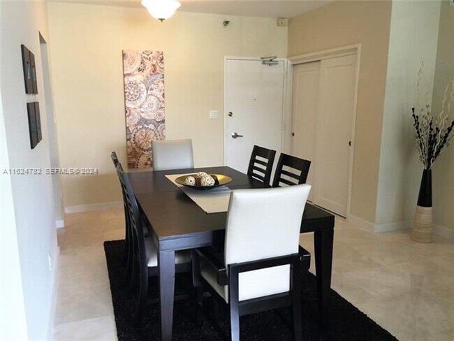 Photo - 5161 Collins Ave Unit 5161 Collins Ave # 207
