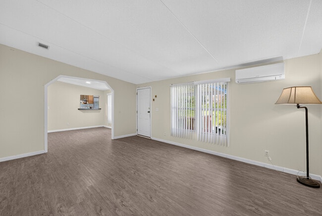 Photo - 322 Cedar Creek Rd