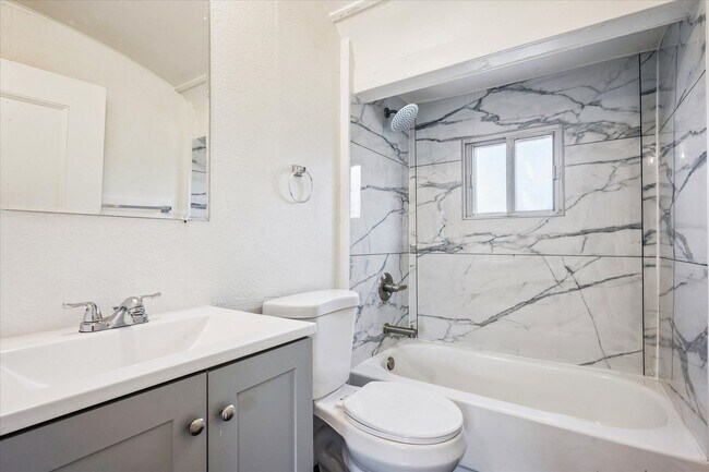 Photo - 2110 Eagle Cir