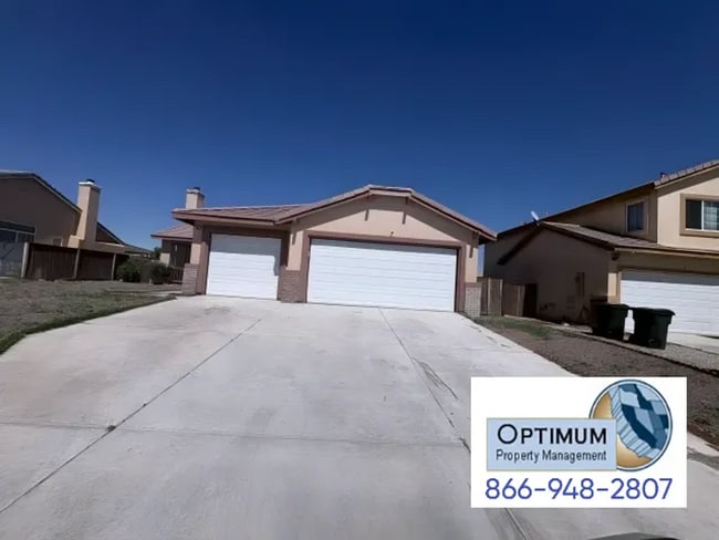 Photo - Spacious 4-Bedroom Home with Elegant Finishes & Convenient Location