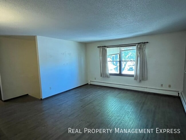 Photo - 2 Bedroom 1 Bath Duplex