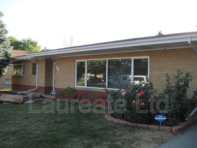 Photo - 1155 Eudora St