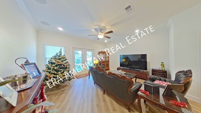 Photo - 2893 Leah's Ln