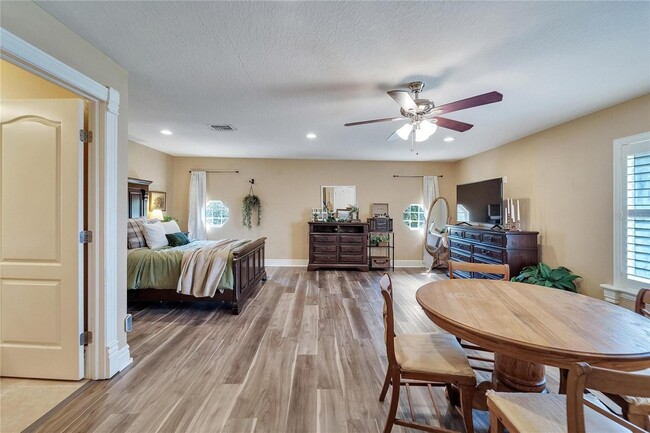 Photo - 2656 Wyndsor Oaks Way