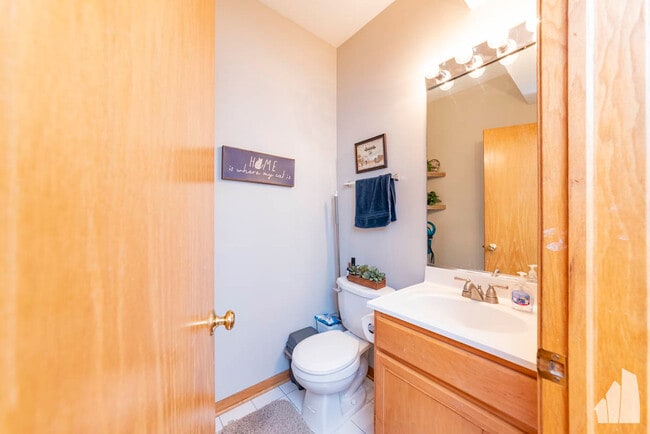 Photo - 1403 N Artesian Ave Unit 1