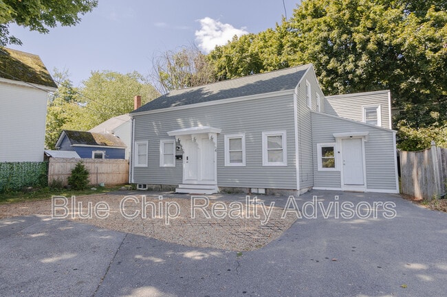 Building Photo - 6 Foster Ct Unit 6