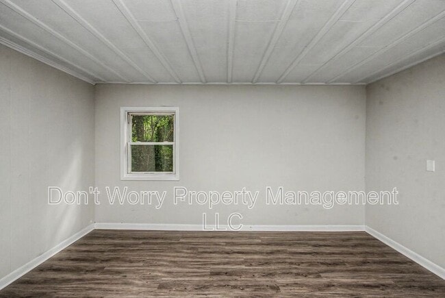 Photo - 1216 Lolly Ln