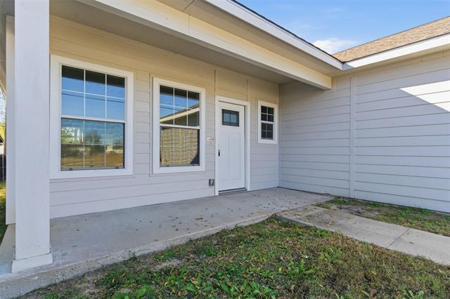 Photo - 4705 Washington St