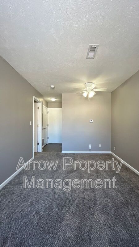 Photo - 1111 E Street Unidad 5