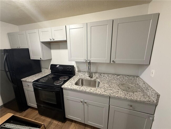 Photo - 269 E Pickens Rd Unit 1