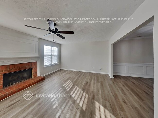 Photo - 4252 Brighton Way NW