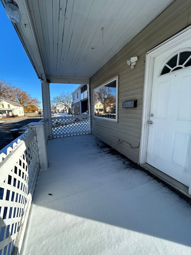 Photo - NEW 3 bedroom listing - COMING SOON!!