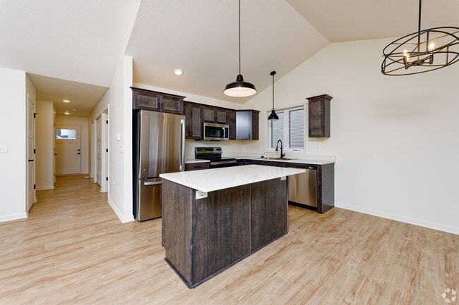 Photo - Kings Crossing Townhomes