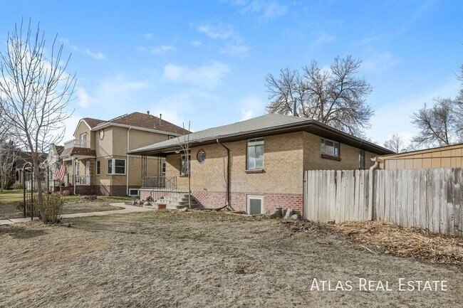 Photo - 2353 S Sherman St Unit B