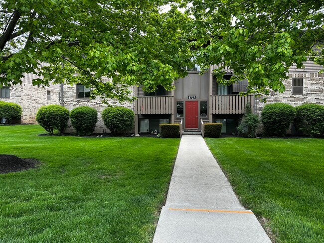 Photo - 8727 Candlewood Trl Unit 8
