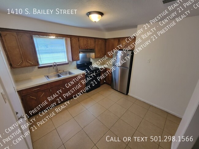 Photo - 1410 S Bailey St