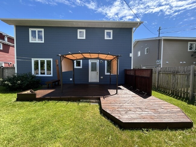 Photo - 29 Wabush Pl