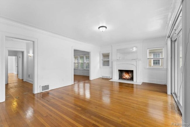 Photo - 1410 Glynn Ct