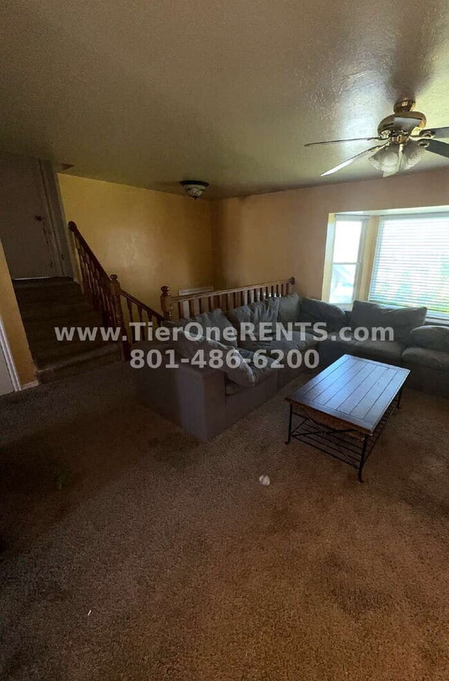 Photo - NO DEPOSIT option available for qualified renters through Obligo.