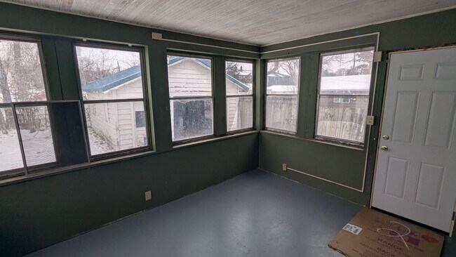 Photo - 3 bedroom, 2 bath home in Waterloo