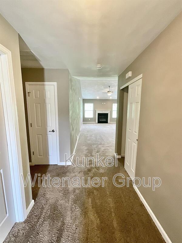 Photo - 48 Oak Pointe Cir