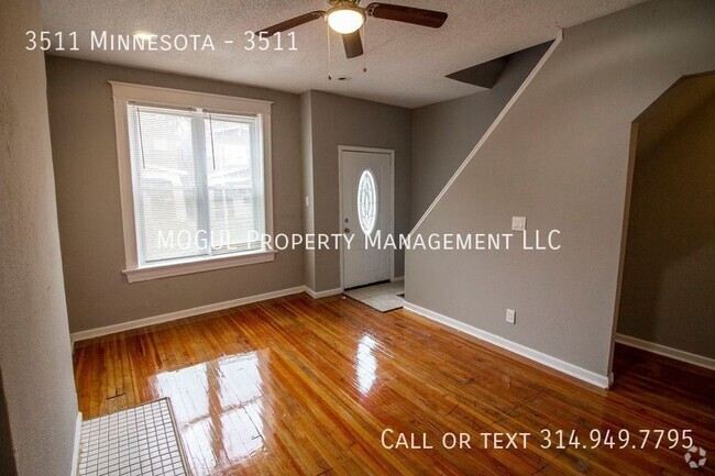 Building Photo - HUGE 2-level townhouse with 2 full bathroo... Unit 3511