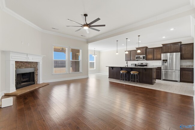 Photo - 133 Carleighfalls Dr