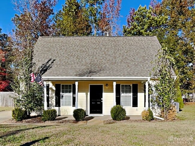 Photo - 124 Red Feather Ct House