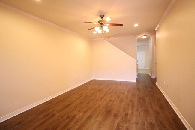 Photo - "Spacious 3-Bedroom Townhouse in Fort Walton Beach!"
