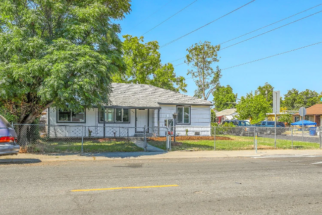 Photo - 1913 South Ave House