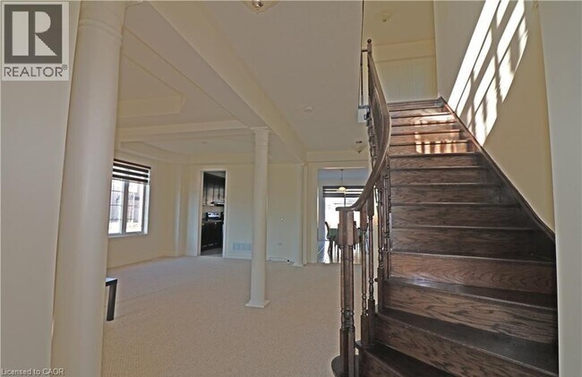 Photo - 4495 Saw Mill Dr