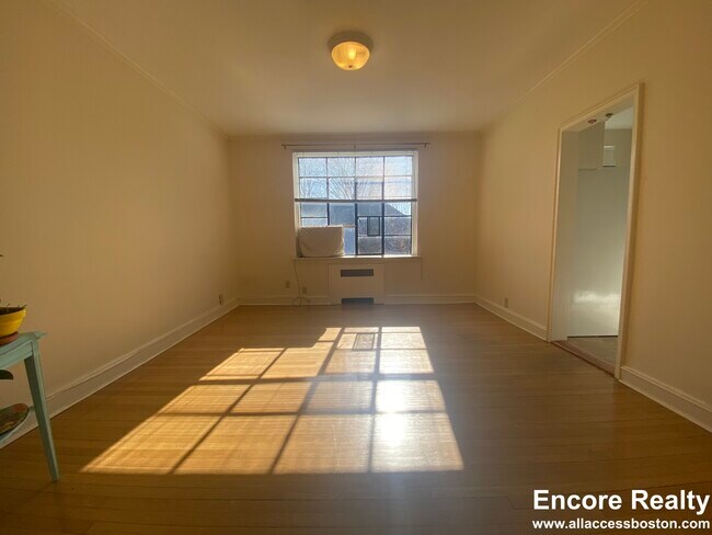 Photo - 111 Longwood Ave