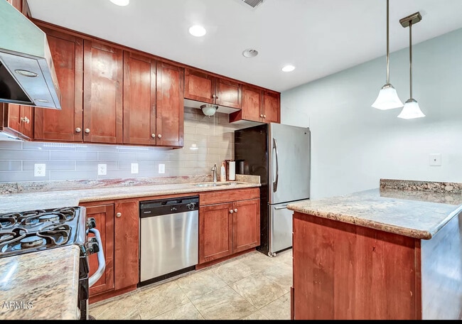 Photo - 3919 N 15th St