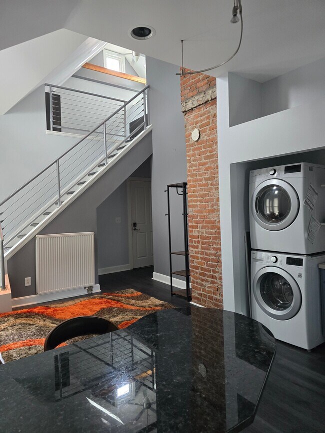 Photo - 61 Dale St N Unit 3