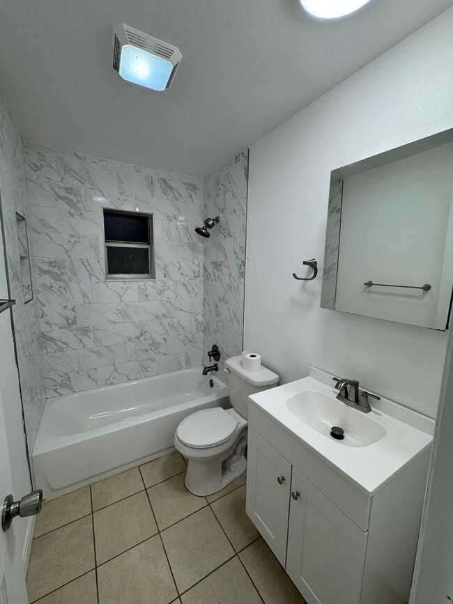 Photo - 4204 Sunnyside Dr