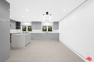 Photo - 1211 S Sherbourne Dr