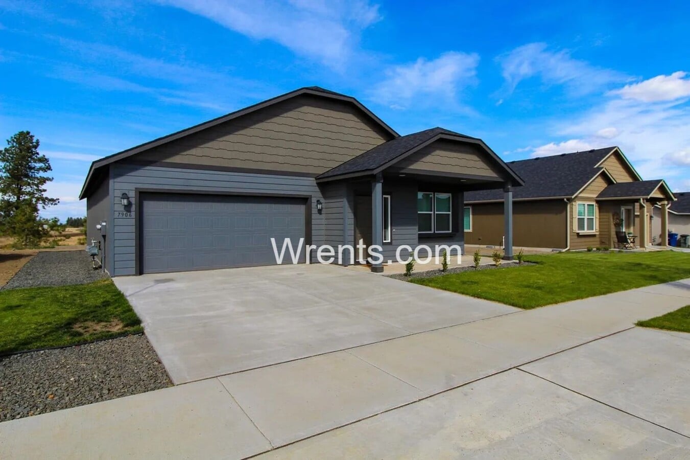 3 BED/2 BATH Home with Fireplace, A/C & Covered Patio - Southwest Spokane - 3 BED/2 BATH Home with Fireplace, A/C & Covered Patio - Southwest Spokane