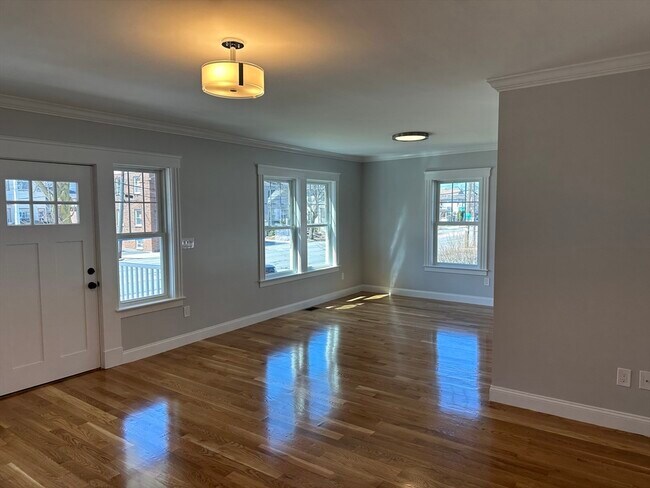 Photo - 35 Trapelo Rd Unit 1