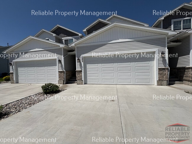 Photo - 1042 Villa Vista Dr Townhome