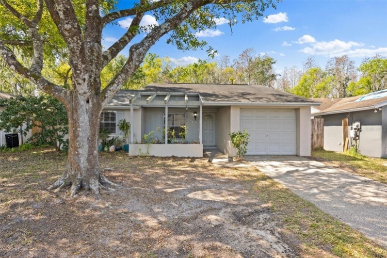 Photo - 2906 Cedaridge Dr (Tampa, FL)