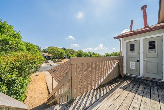 Photo - 5807 Spring Meadow Rd