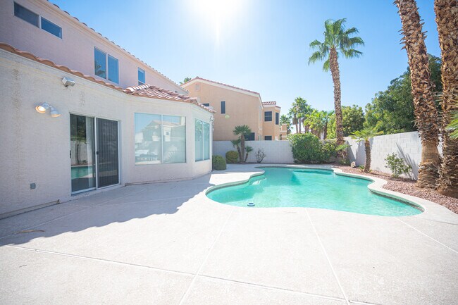 Photo - 8420 Bay Crest Dr