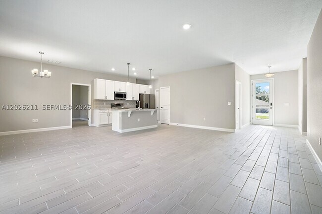 950 Bartram Ave SW