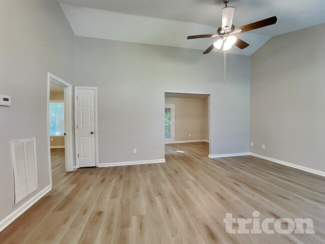 125 Pinto Dr