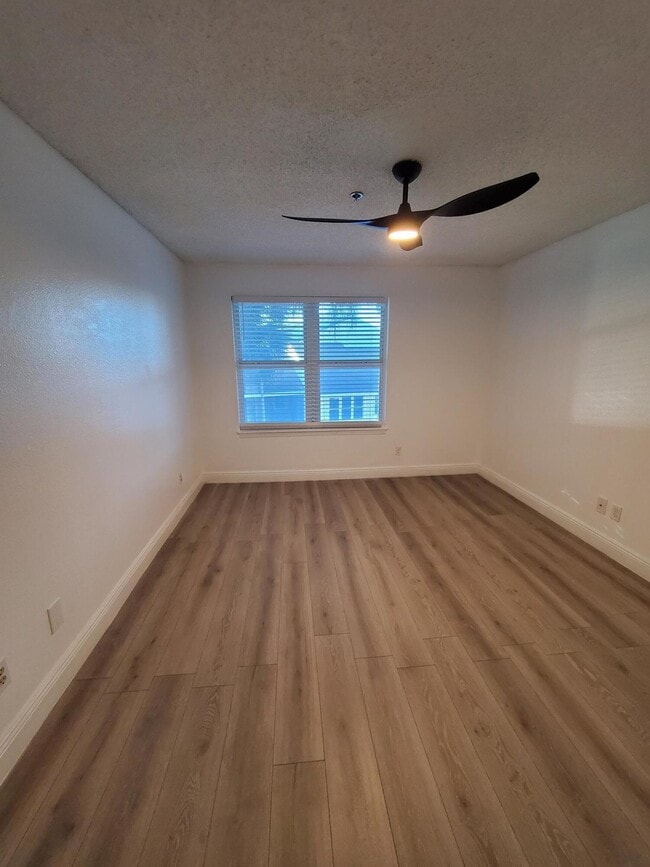 Photo - 2319 N Congress Ave Unit 31