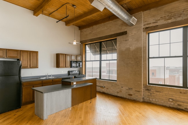 Building Photo - Hopson Flats