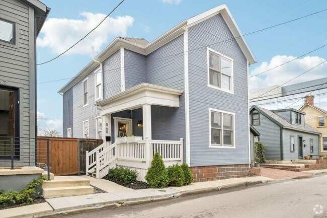 Building Photo - 565 Lathrop St Rental